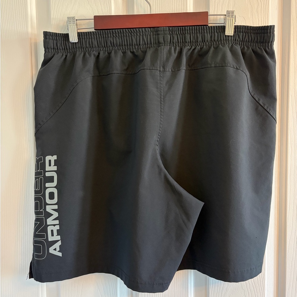 Under Armour Men's Charcoal Athletic Shorts